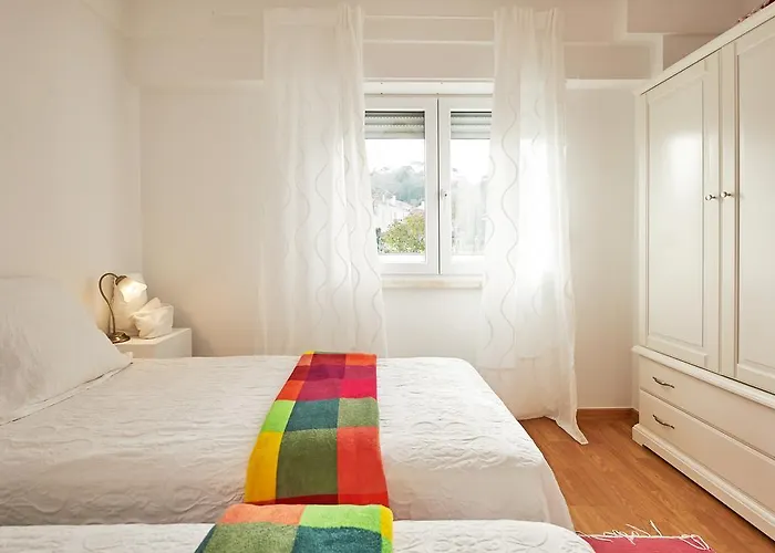 辛特拉鲁纳尔别墅公寓